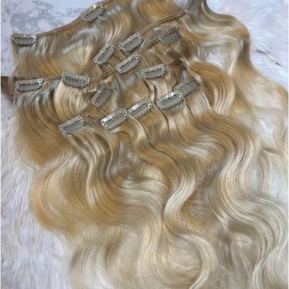 22 Inch 100% Human hair #613 Light Blonde Clip in Extensions - Picture 3 of 4
